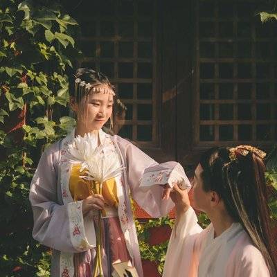 汉服模特