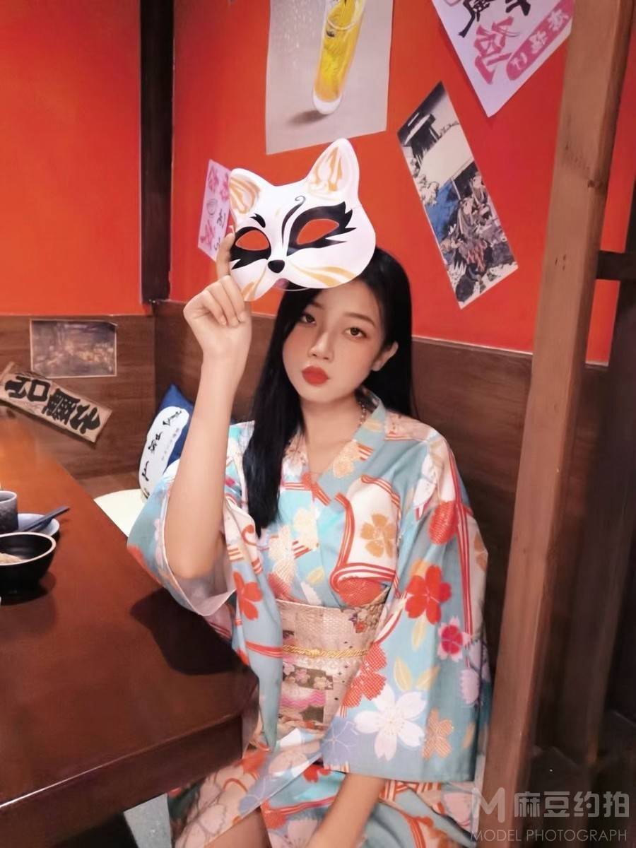 和服模特