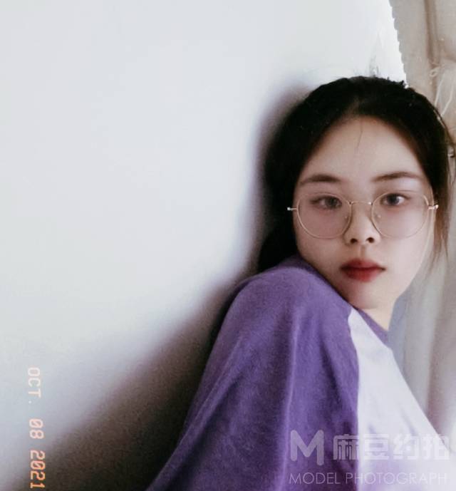 胶片模特