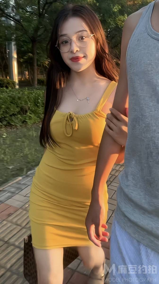 纪实模特