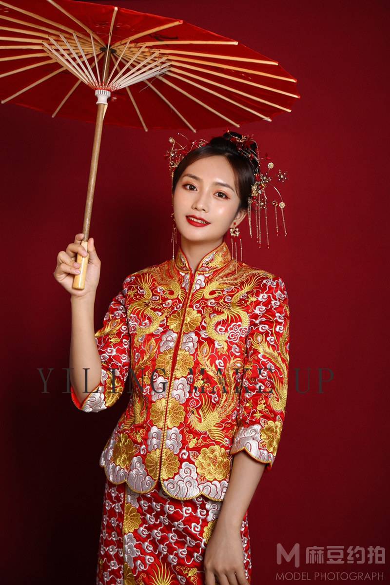 妆容模特