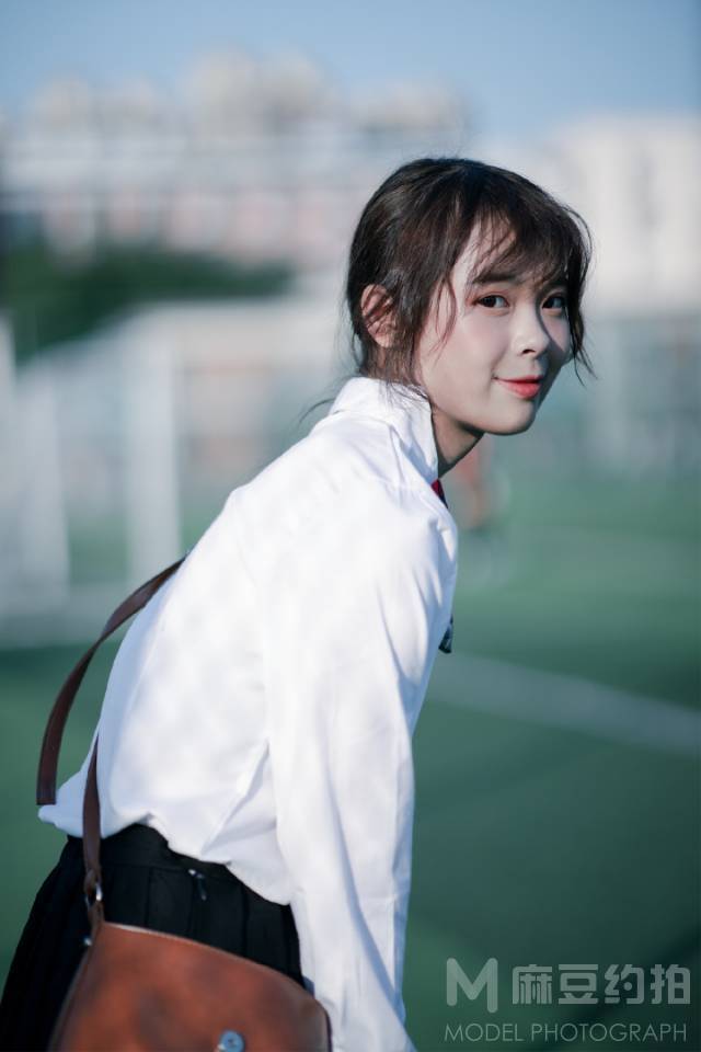 校园模特