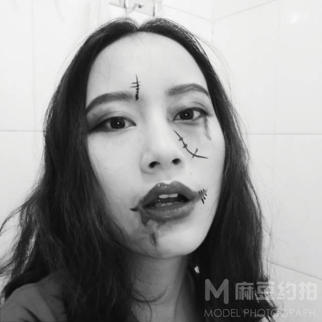 暗黑模特