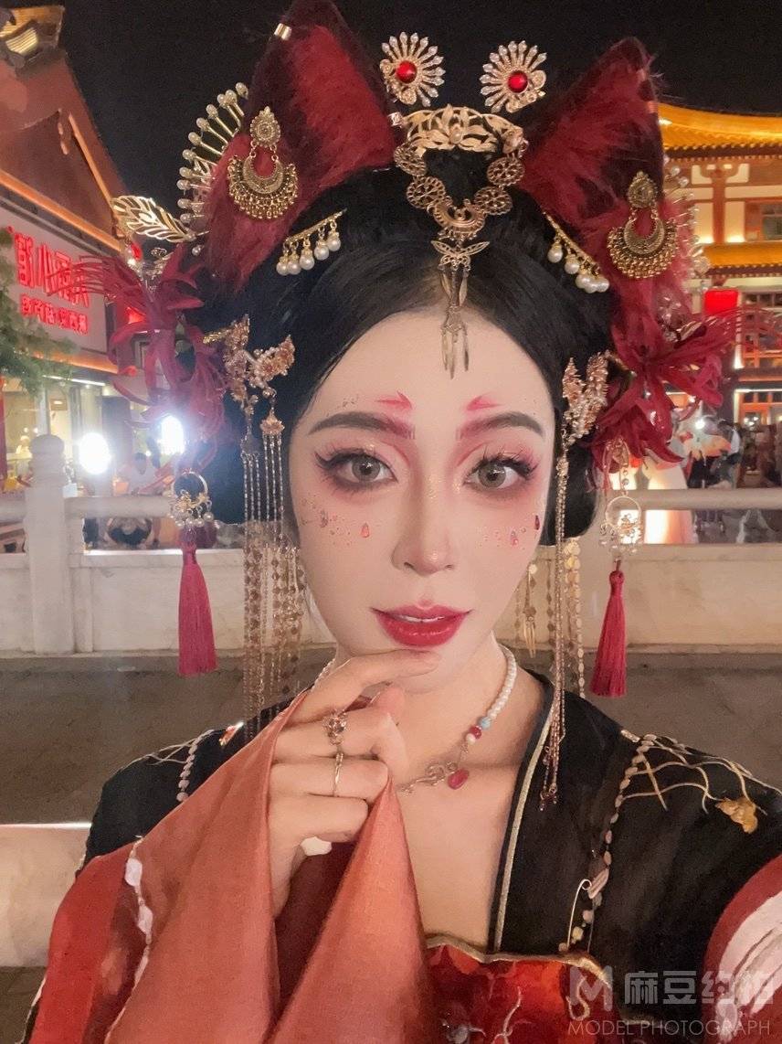 情侣模特