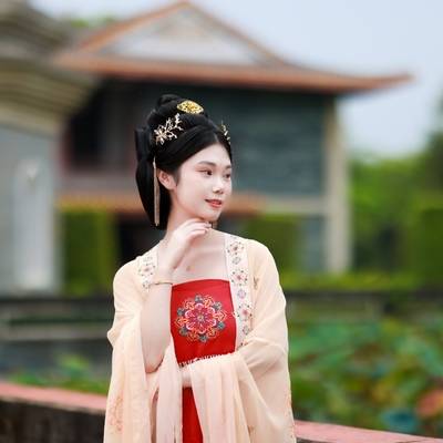 汉服模特
