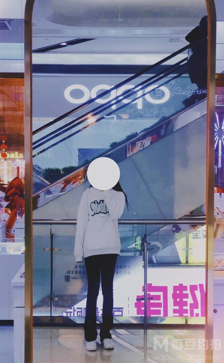 校园模特