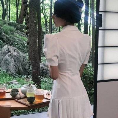 宝丽来模特