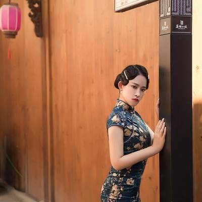 胶片模特