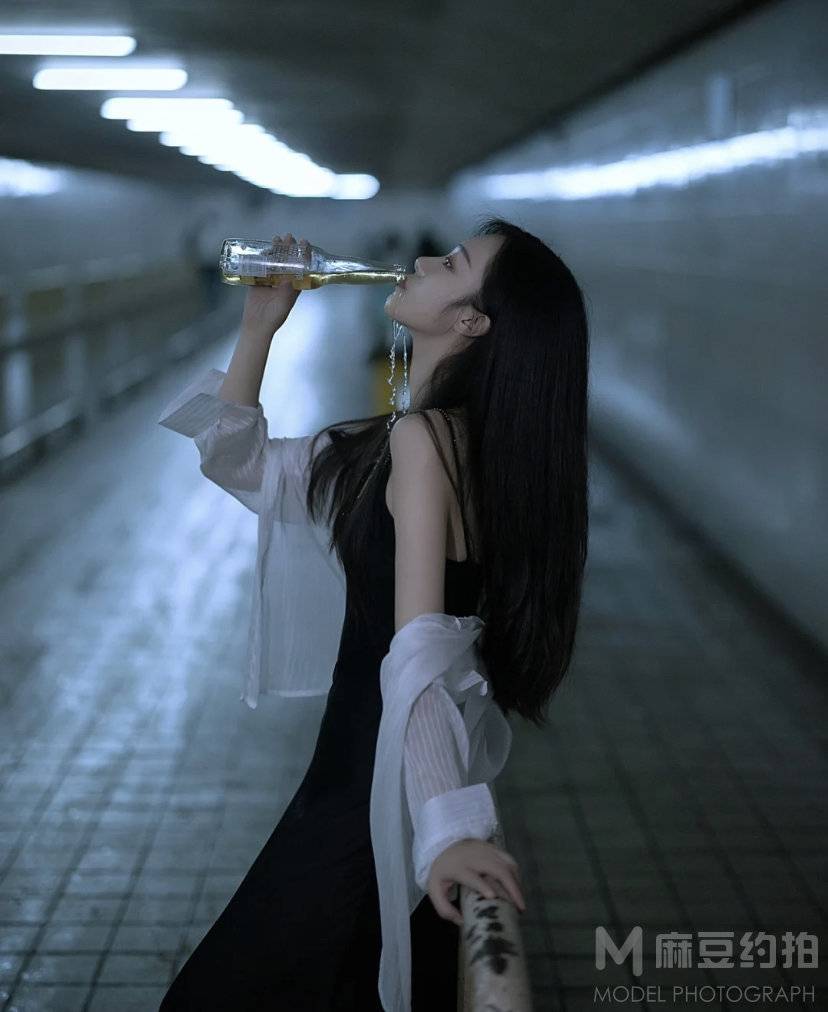 夜景模特