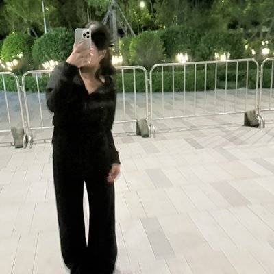 黑白模特