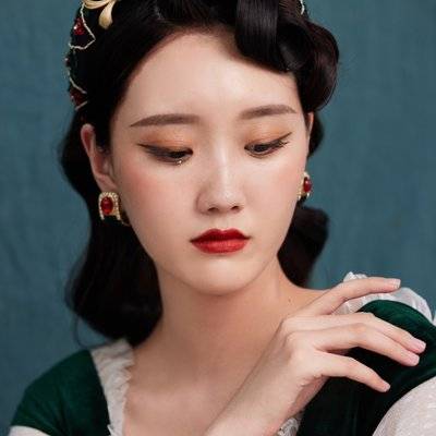 妆容模特