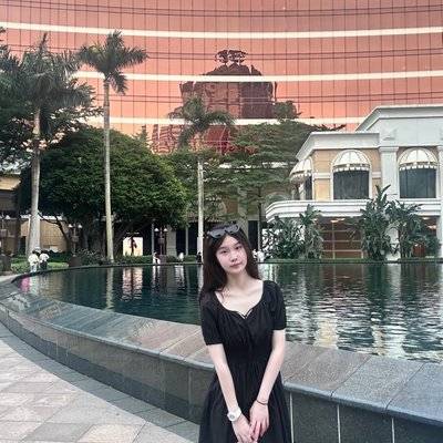 宝丽来模特