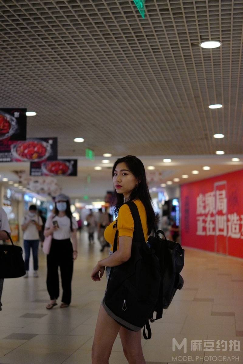 清新模特