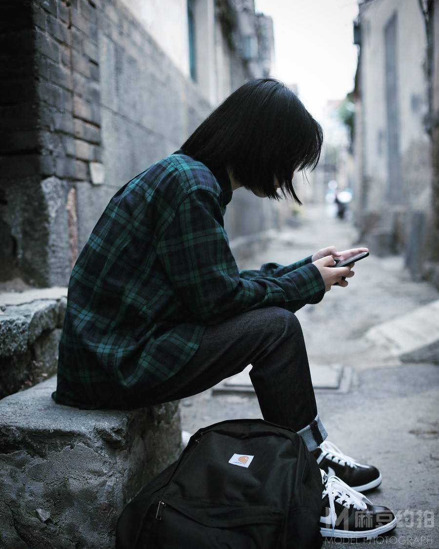 情绪模特