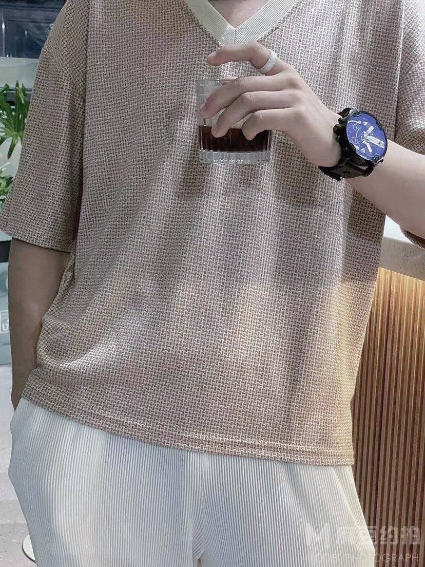 黑白模特