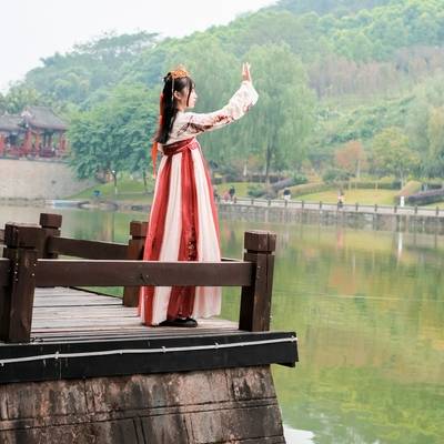 汉服模特