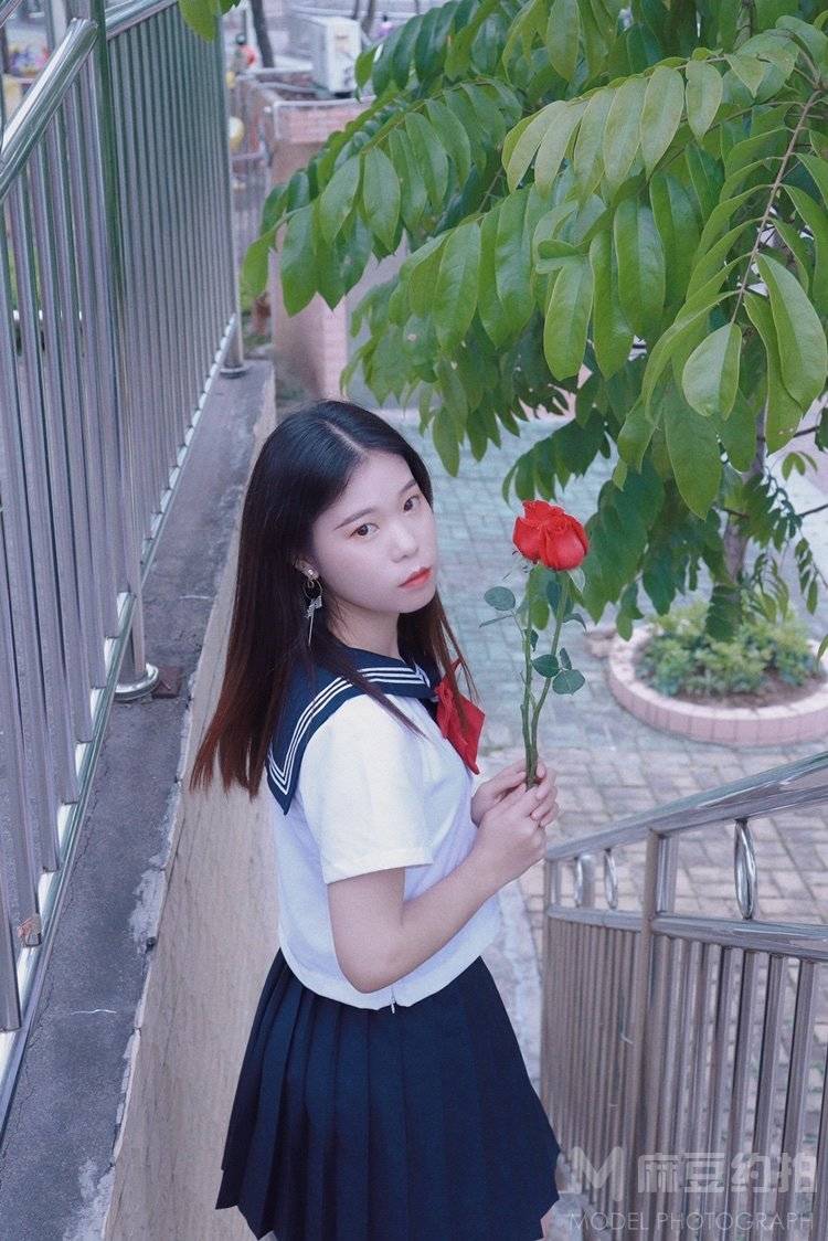 校园模特