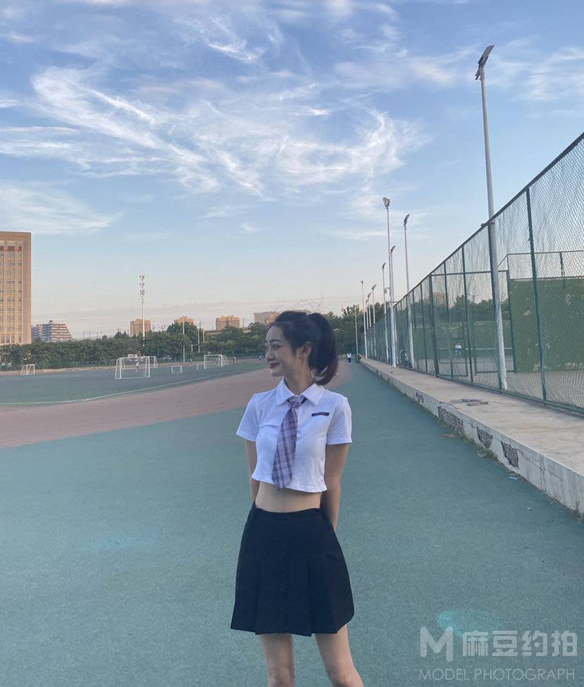 校园模特