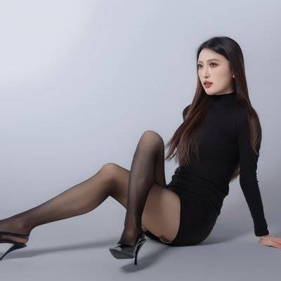 黑白模特