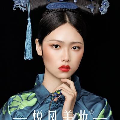 妆容模特
