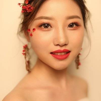 妆容模特
