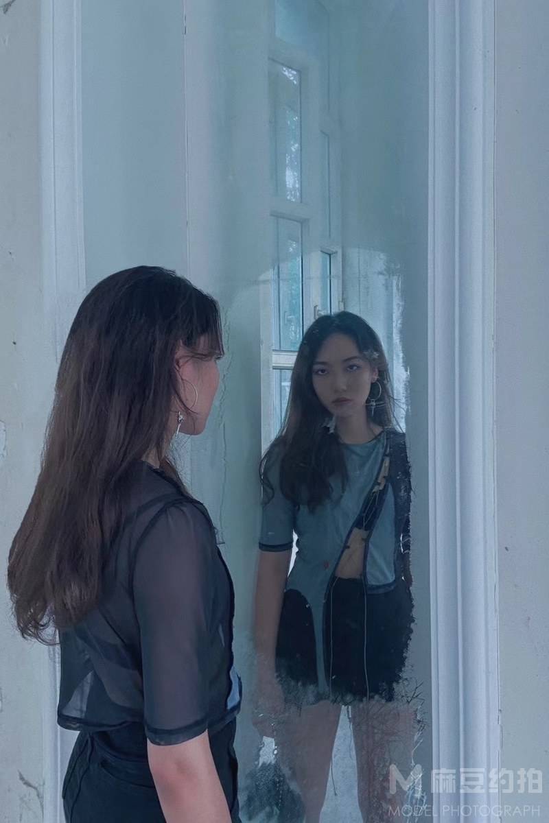 暗黑模特