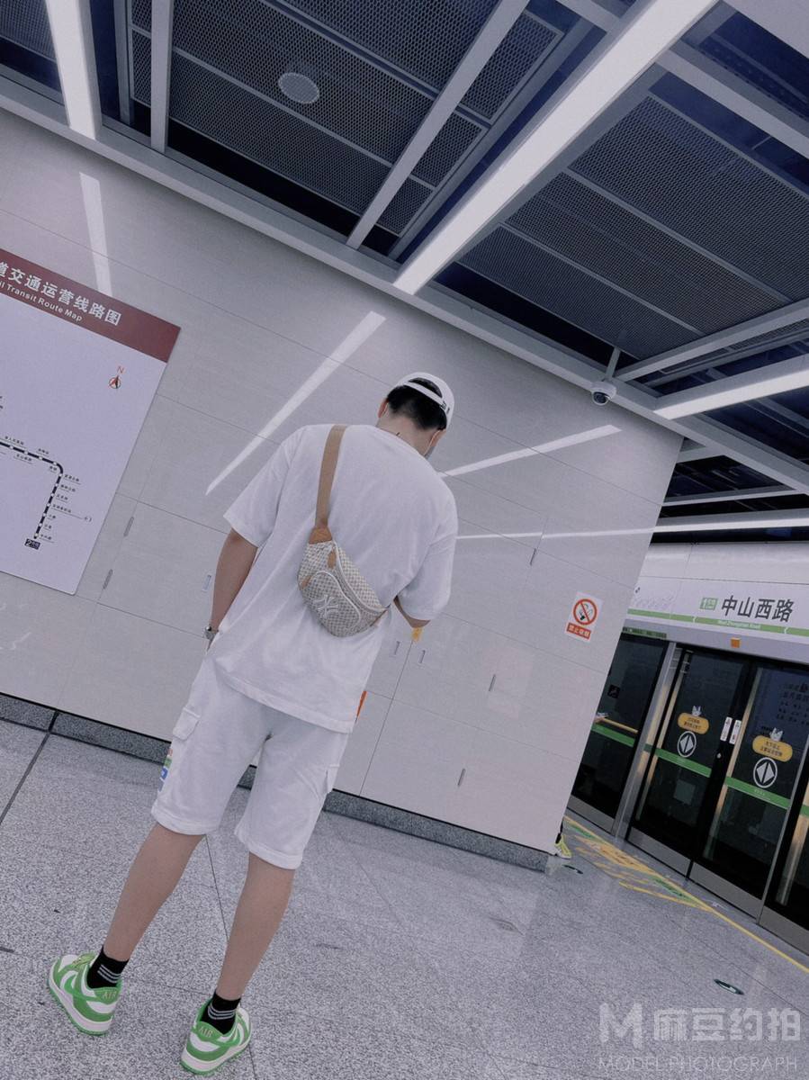 情侣模特