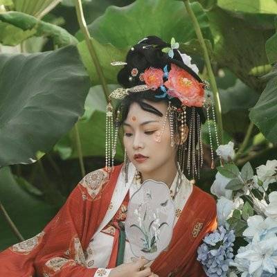 汉服模特