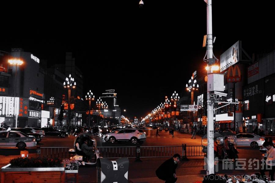 夜景模特