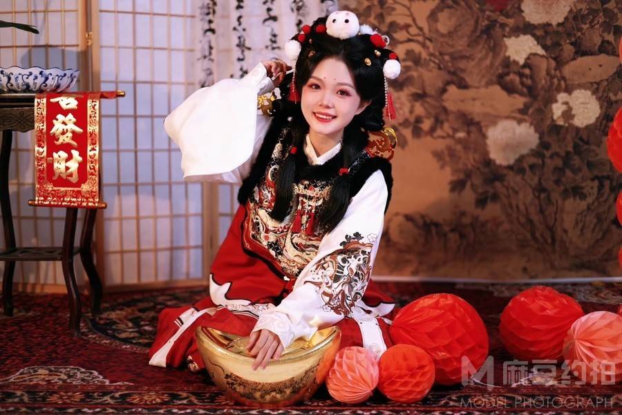 汉服模特
