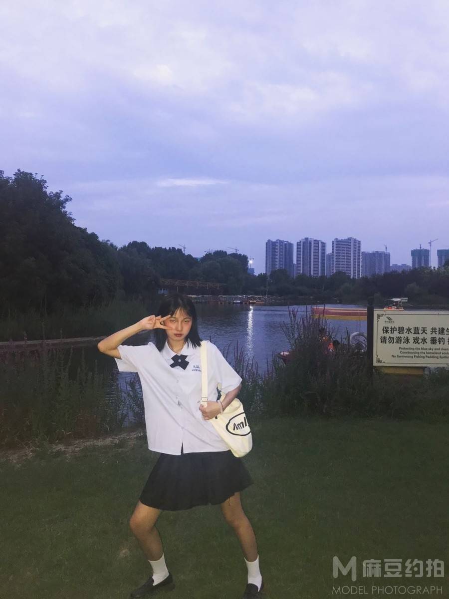 情侣模特
