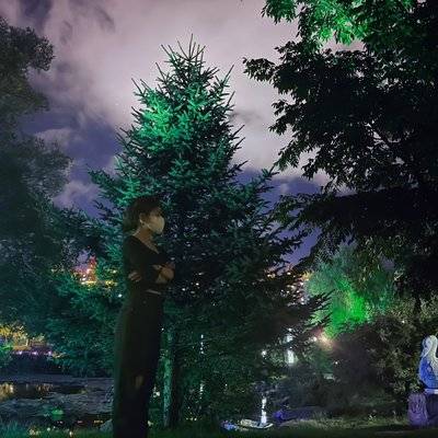 黑白模特