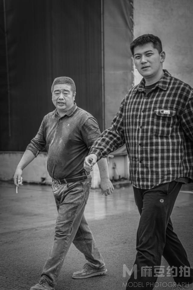 黑白模特