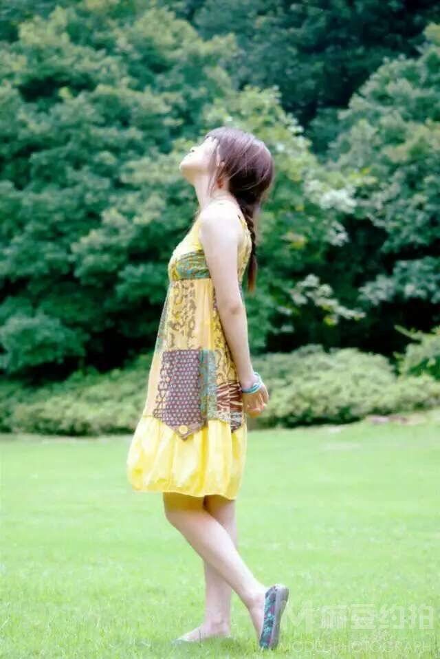 清新模特