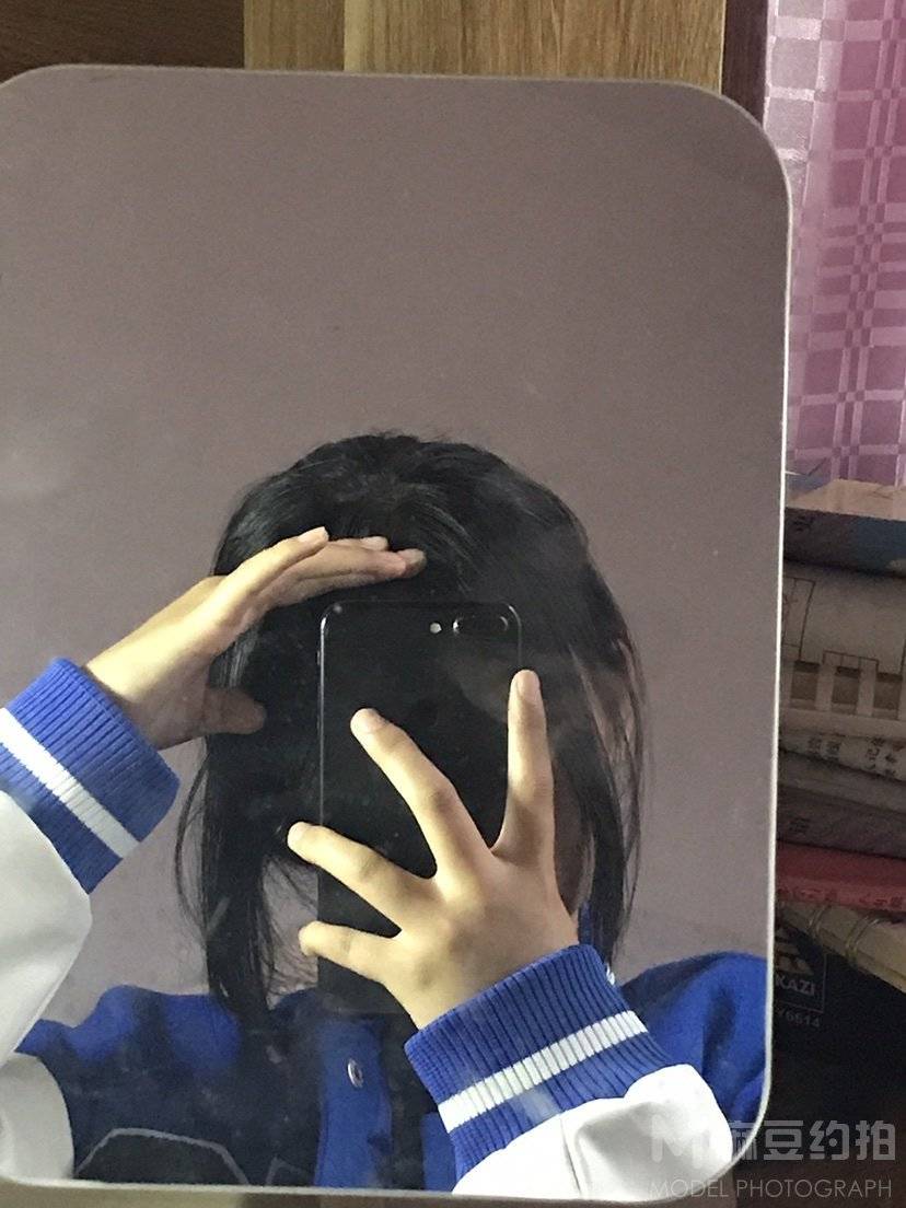 胶片模特