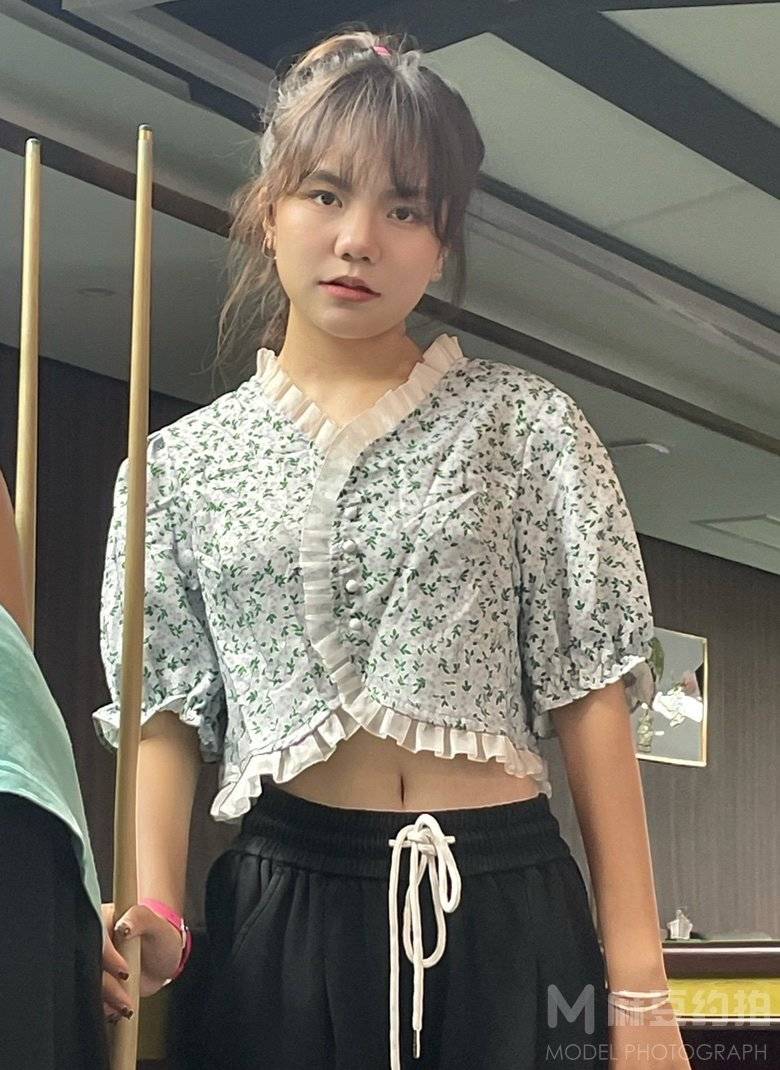 胶片模特