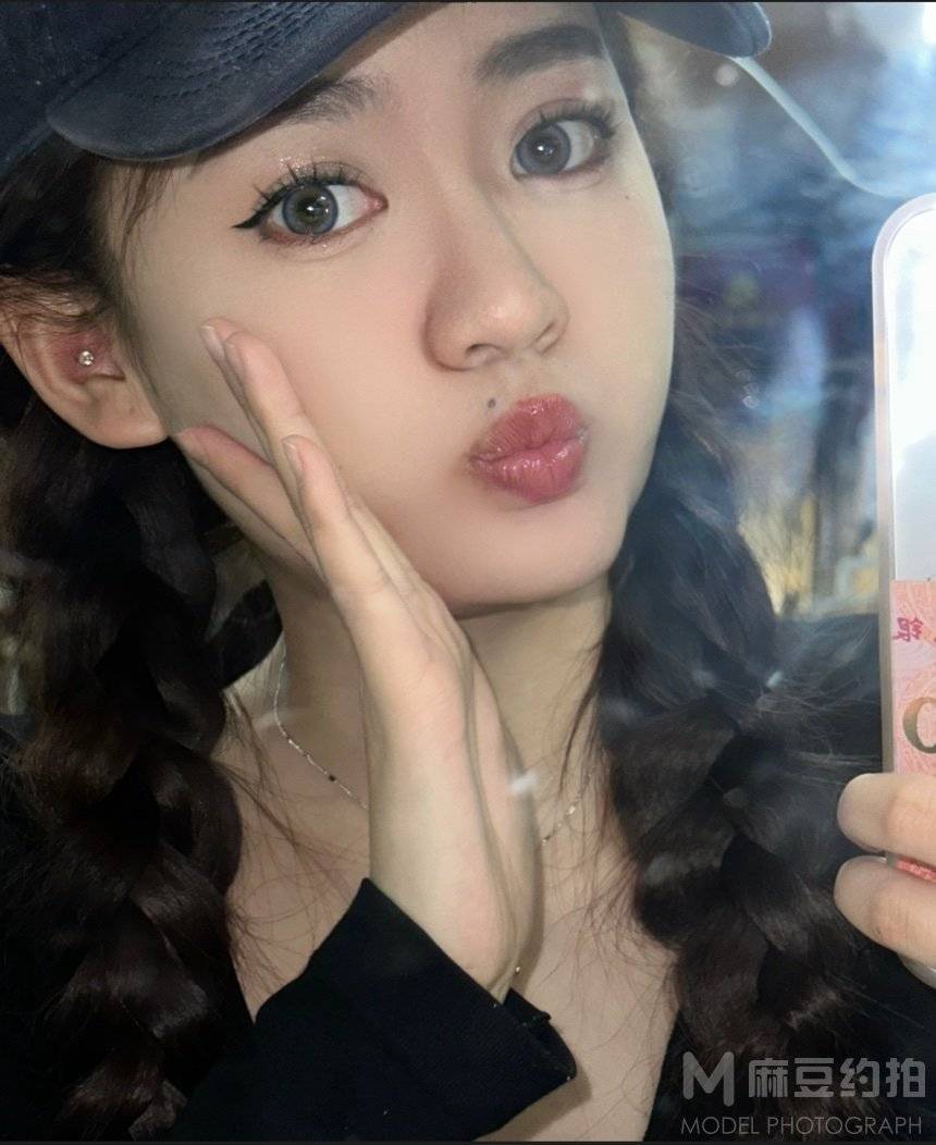 清新模特