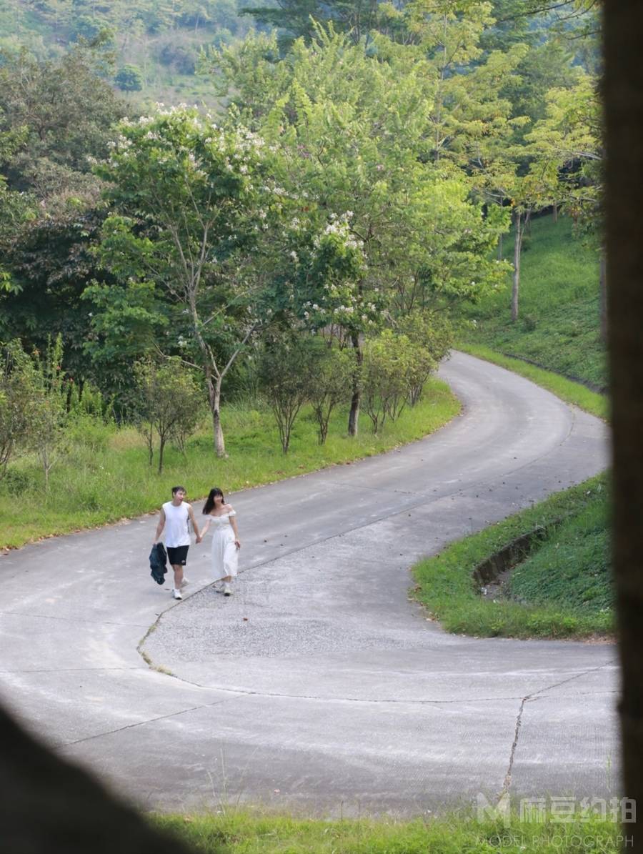 纪实模特