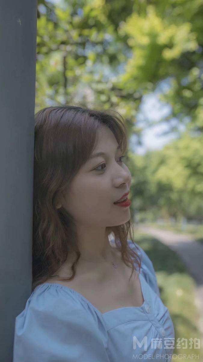 清新模特