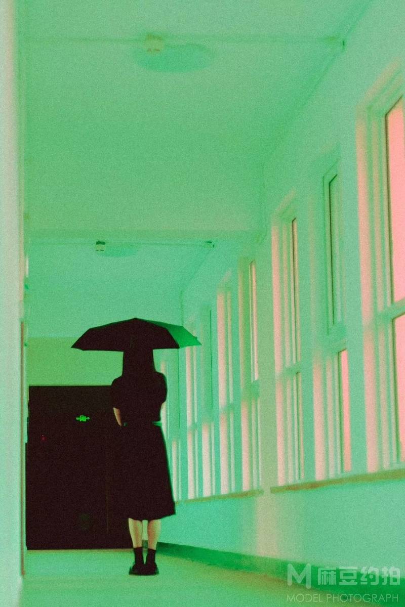 清新模特
