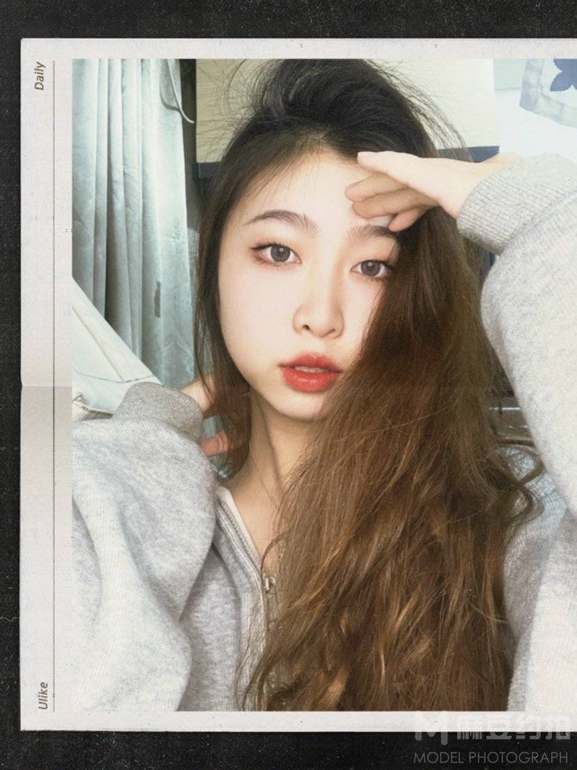 胶片模特