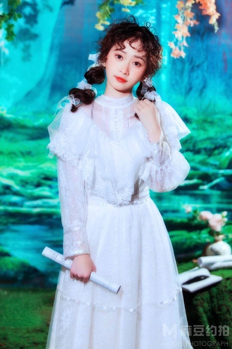 少女模特