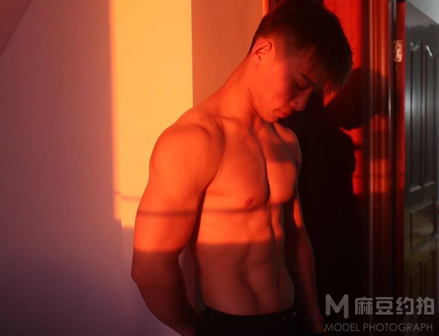 纪实模特