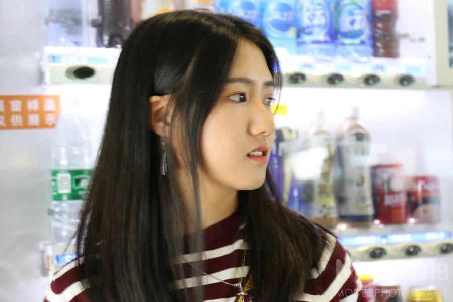 校园模特