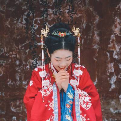 汉服模特