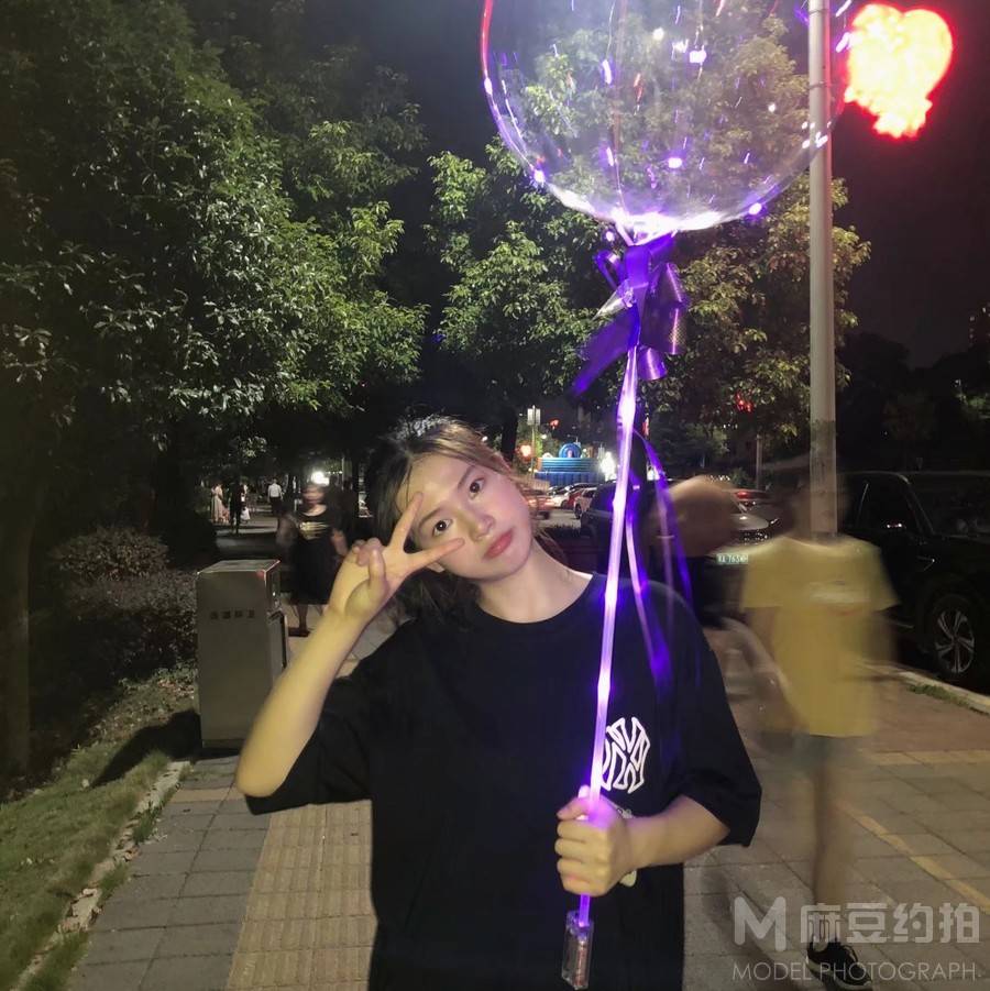 校园模特