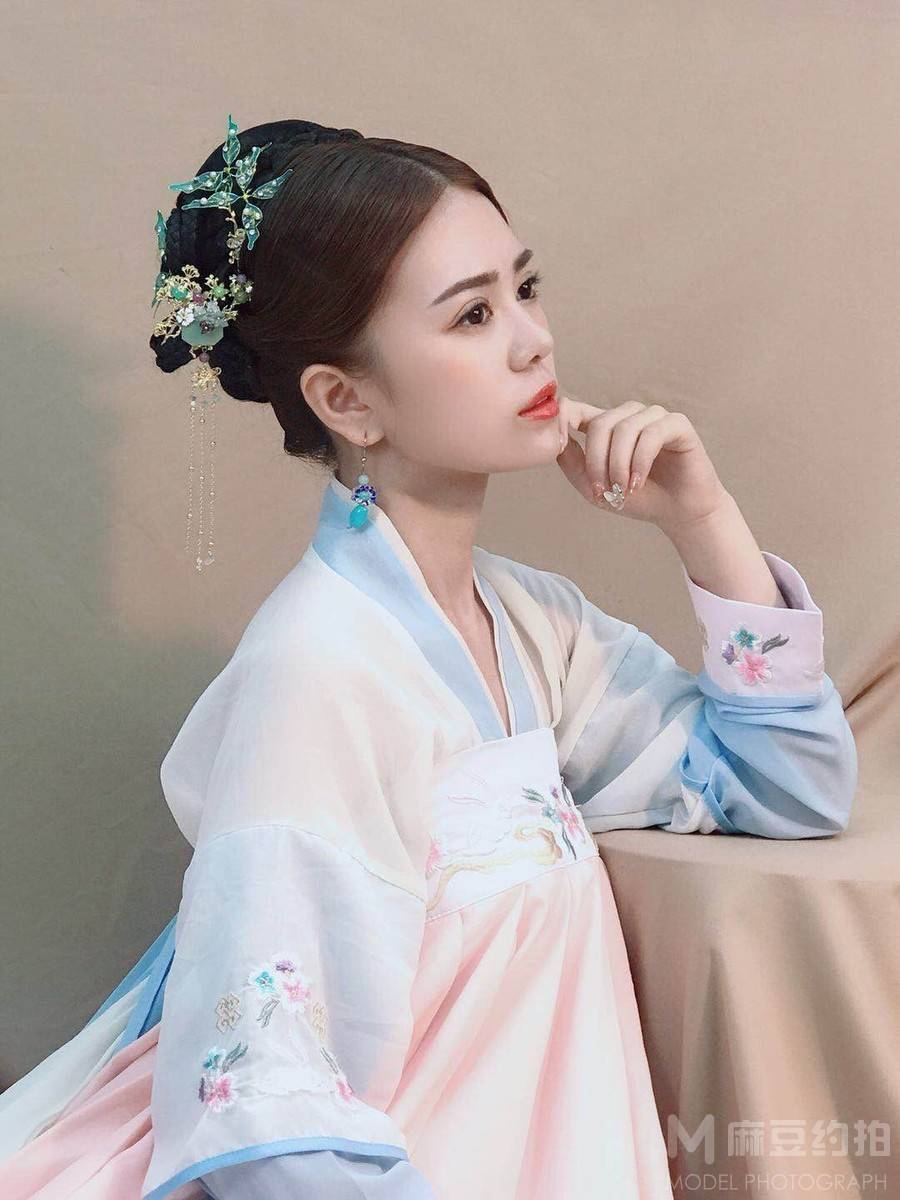 古风模特