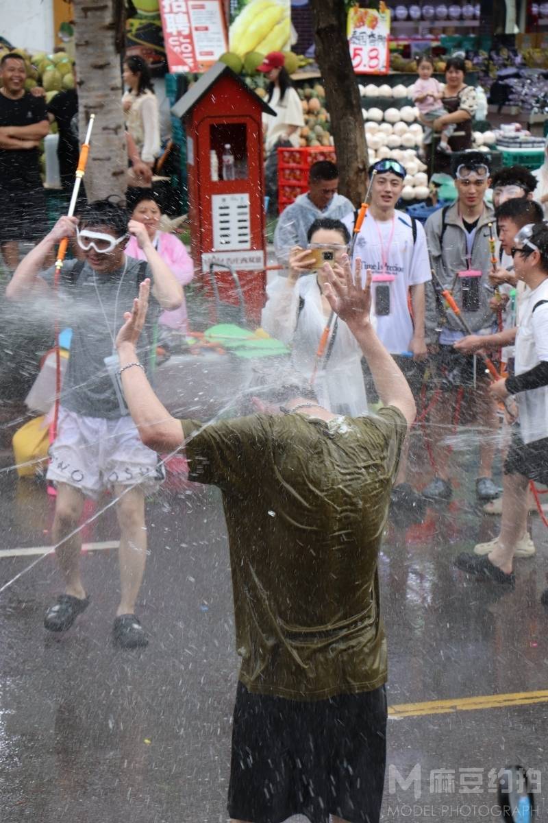 清新模特