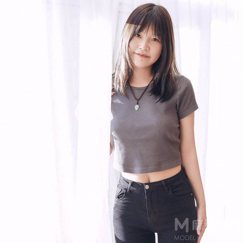 纪实模特