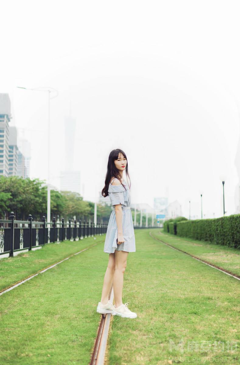 清新模特
